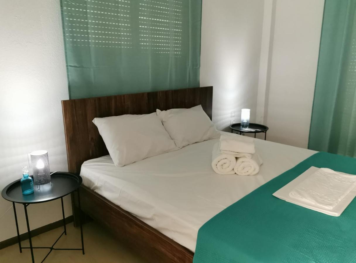 La Familia Apartments Olympiakí Aktí Extérieur photo