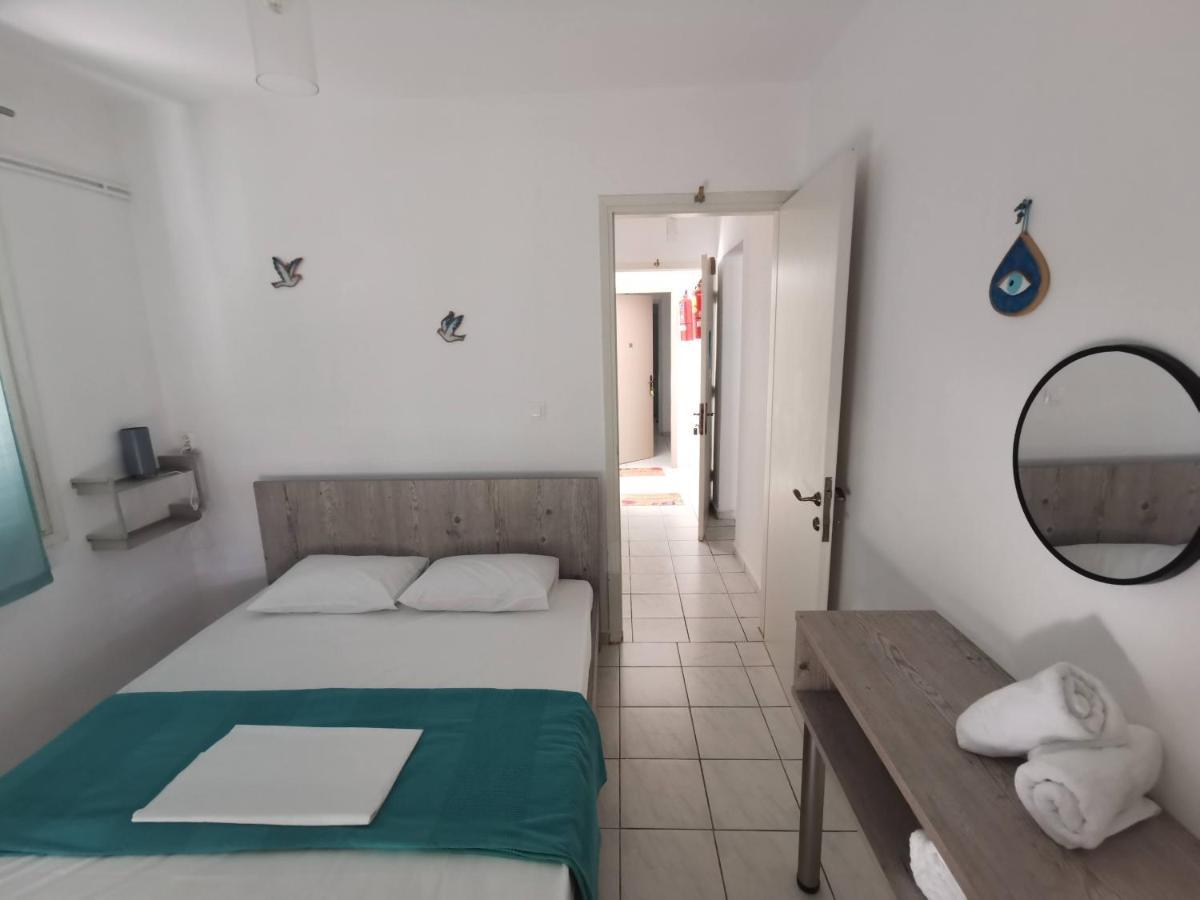 La Familia Apartments Olympiakí Aktí Extérieur photo