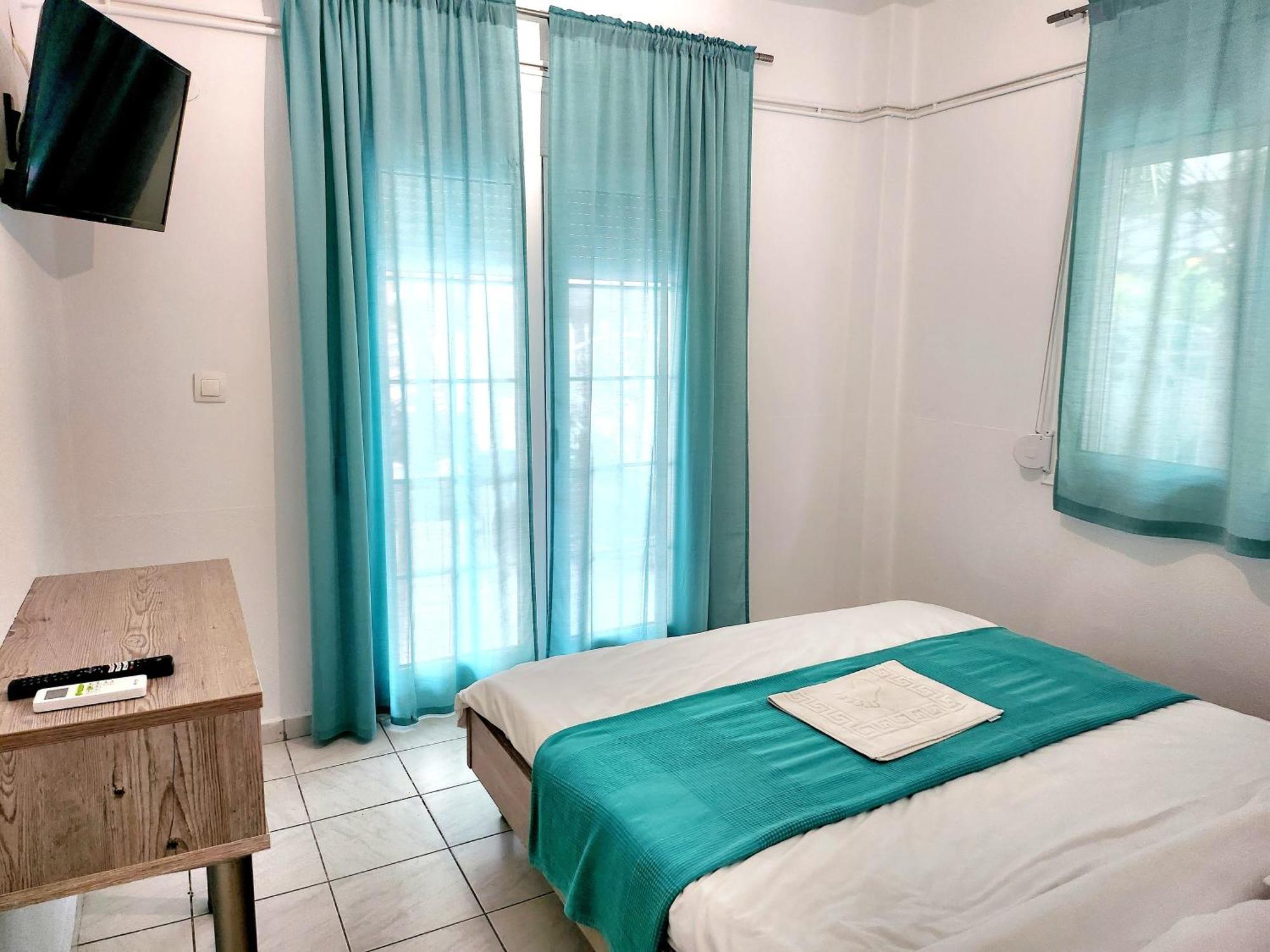 La Familia Apartments Olympiakí Aktí Extérieur photo