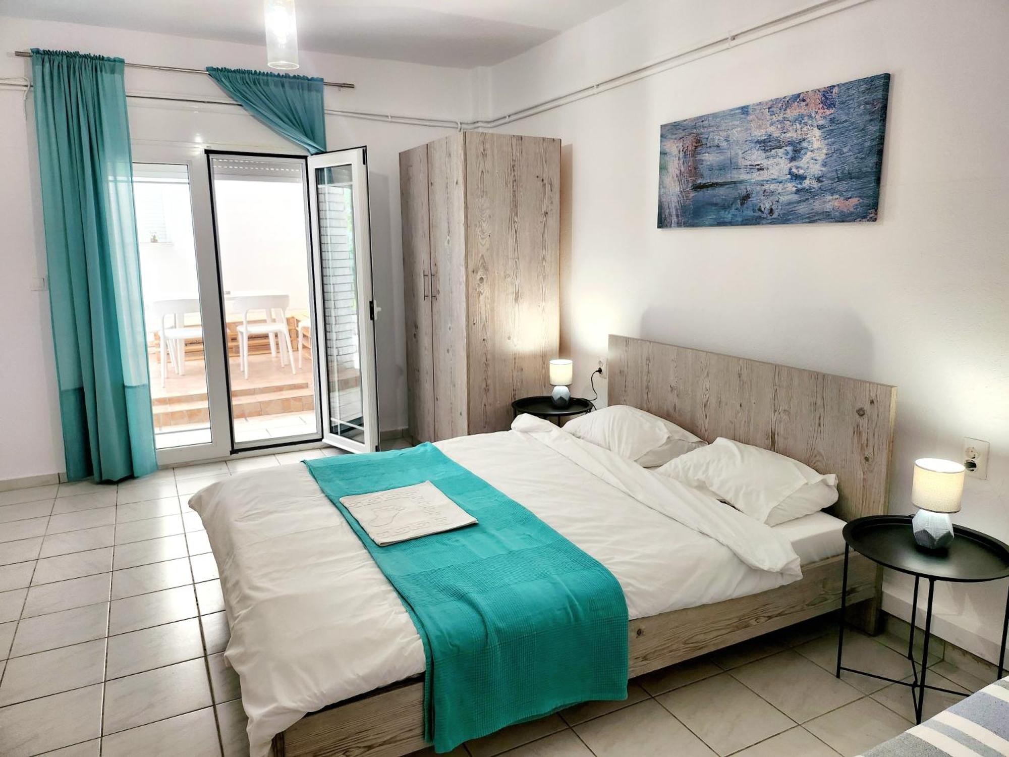 La Familia Apartments Olympiakí Aktí Extérieur photo