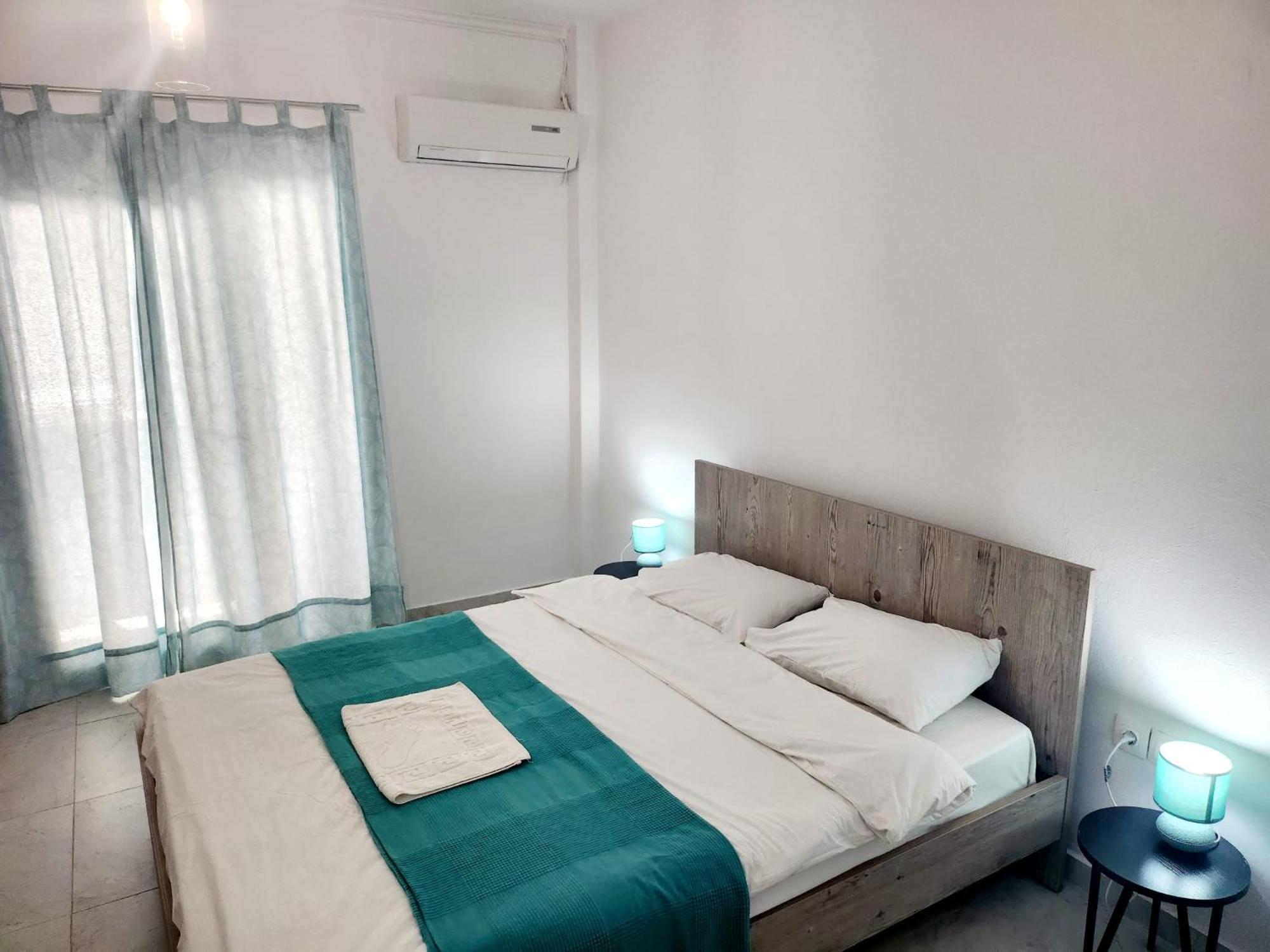 La Familia Apartments Olympiakí Aktí Extérieur photo